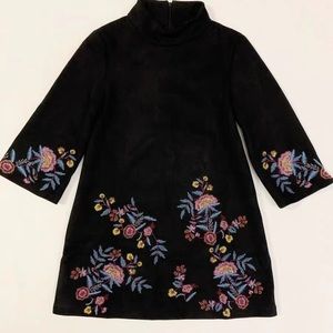 Asian style black dress. Great condition, no tag